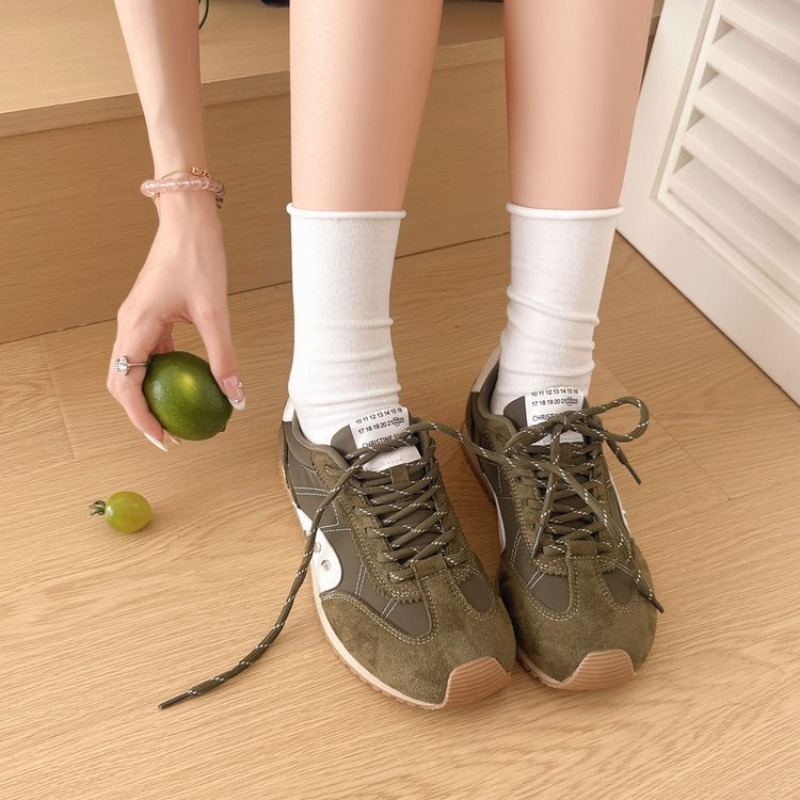 Running Shoes - أحذية رياضية نسائية بألوان متعددة بتصميم
