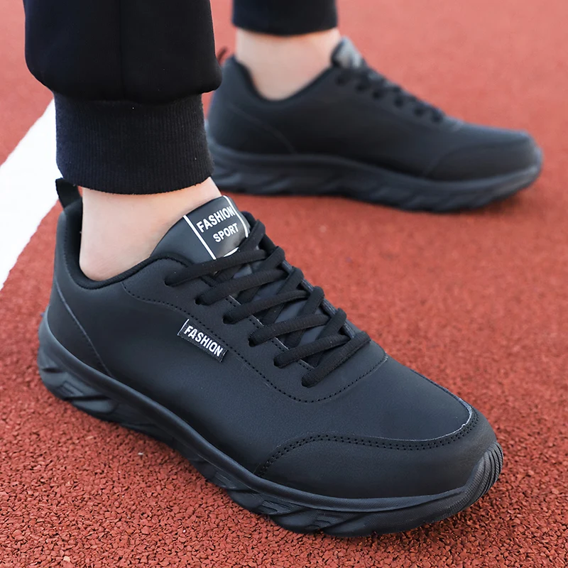 Waterproof Goretex Running Shoes - أحذية الجري الرجالية باللون الأسود من