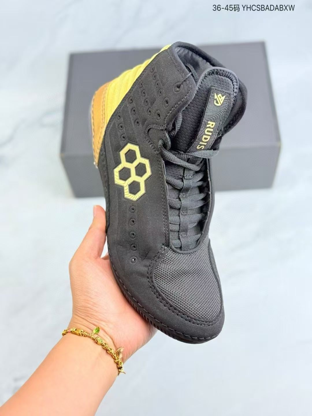 Anti Slip Trail Running Sneakers - أحذية ركض للمسارات الوعرة 2026 للرجال