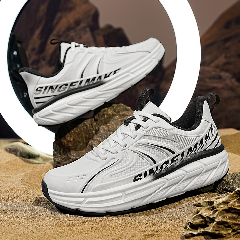 Anti Slip Trail Running Sneakers - أحذية رياضية للجري على الطرق الوعرة،