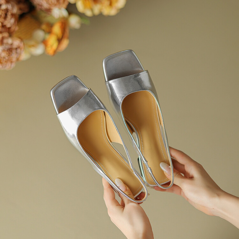 صنادل نسائية مريحة بنعل داخلي  - مراجعة Sandals وسعره