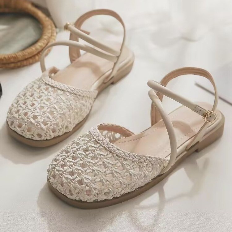 صنادل نسائية على الطراز الفرنس - مراجعة Sandals وسعره