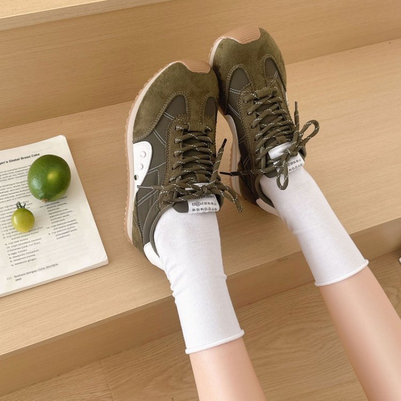 أحذية رياضية نسائية بألوان متع - مراجعة Running Shoes وسعره