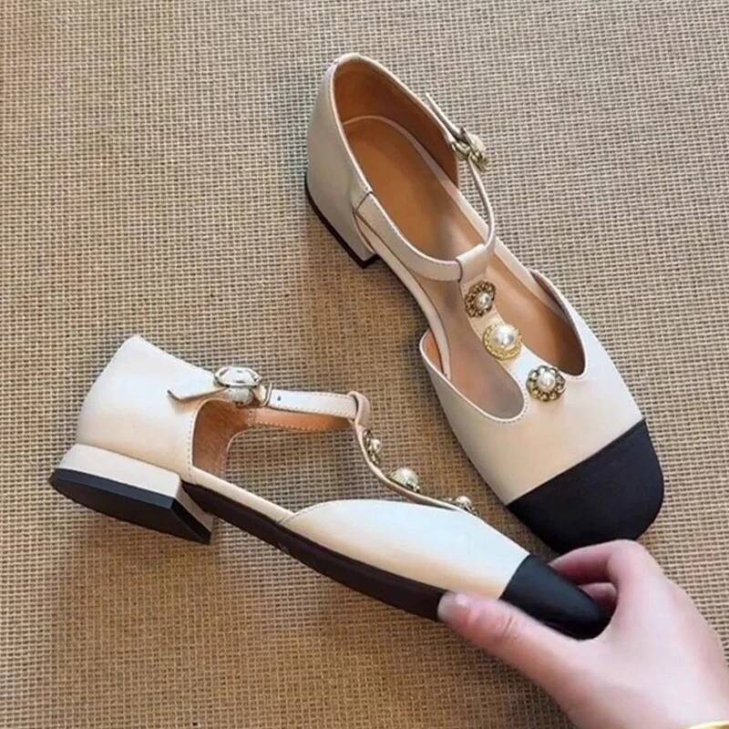 النساء ساحة تو الكعب الصنادل أ - مراجعة Sandals وسعره