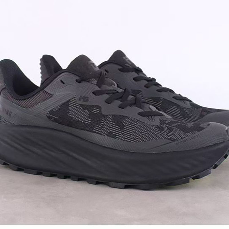 أحذية ركض رجالية مضادة للانزلا - مراجعة Anti Slip Trail Running Sneakers وسعره