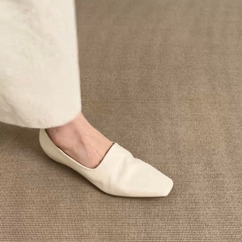 أحذية نسائية مسطحة بتصميم ريتر - مراجعة Women'S Shoes وسعره